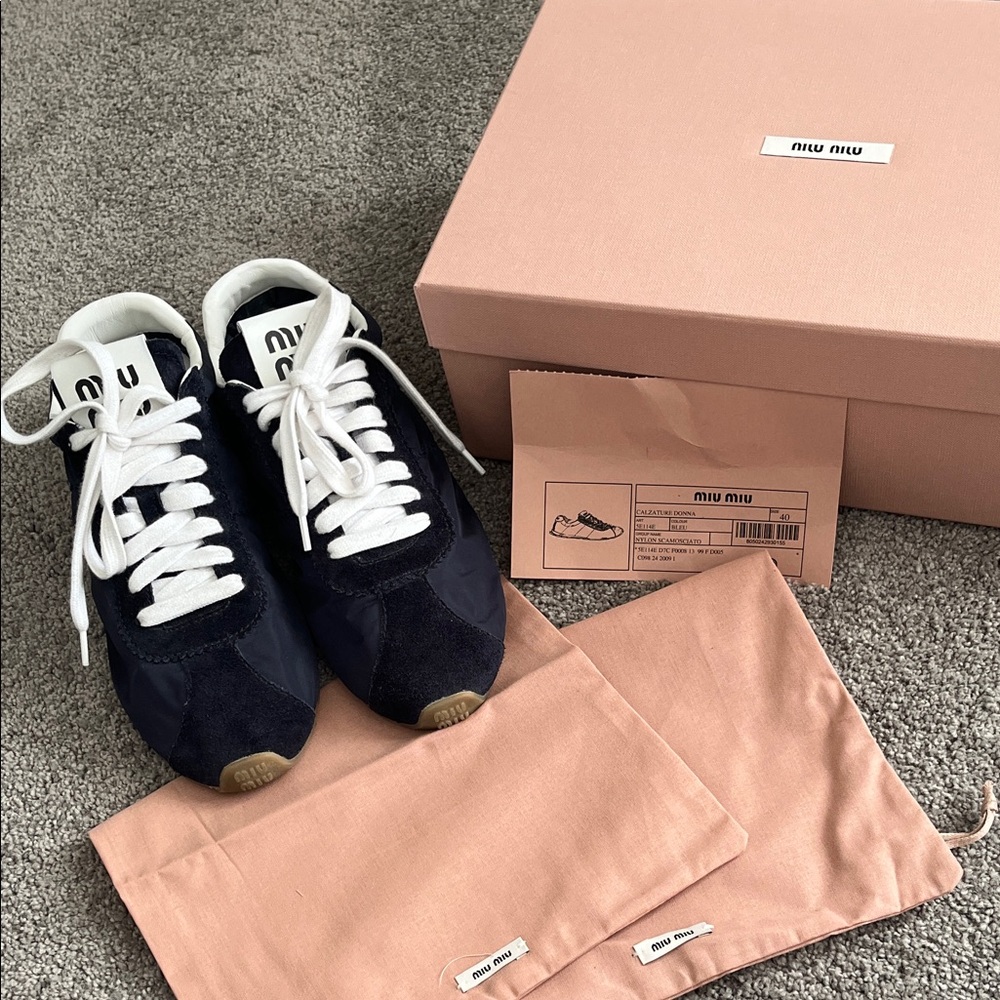 Miu Miu Navy and White Low-Top Sneakers - Picture 4 of 4